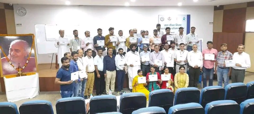 whatsapp image 2026 04 21 at 4.54.29 pm